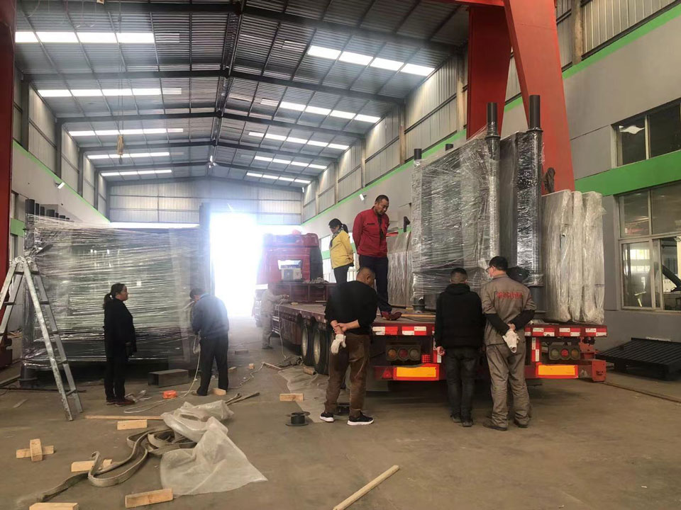 公交候車(chē)亭發(fā)貨案例 公交候車(chē)亭發(fā)貨案例