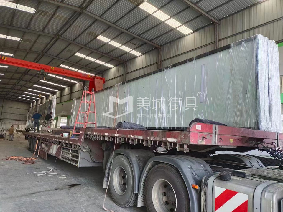 2022.9.21美城街具供應(yīng)蘇州公交車候車亭發(fā)貨現(xiàn)場(chǎng) 2022.9.21美城街具供應(yīng)蘇州公交車候車亭發(fā)貨現(xiàn)場(chǎng)