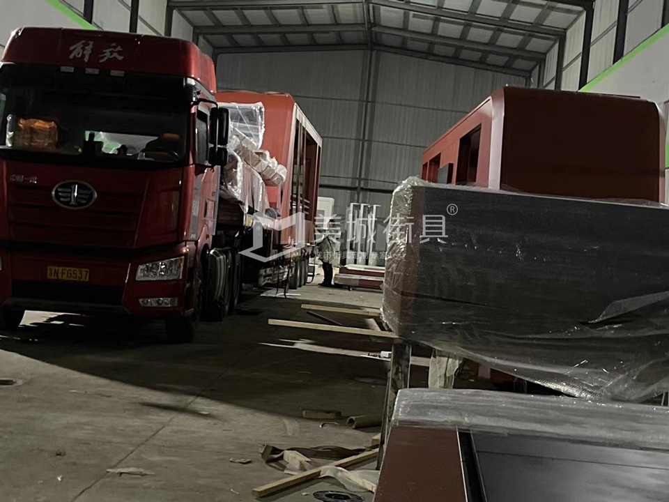 2022.10.6美城街具供應(yīng)忻州第二車、第三車候車亭發(fā)貨記錄