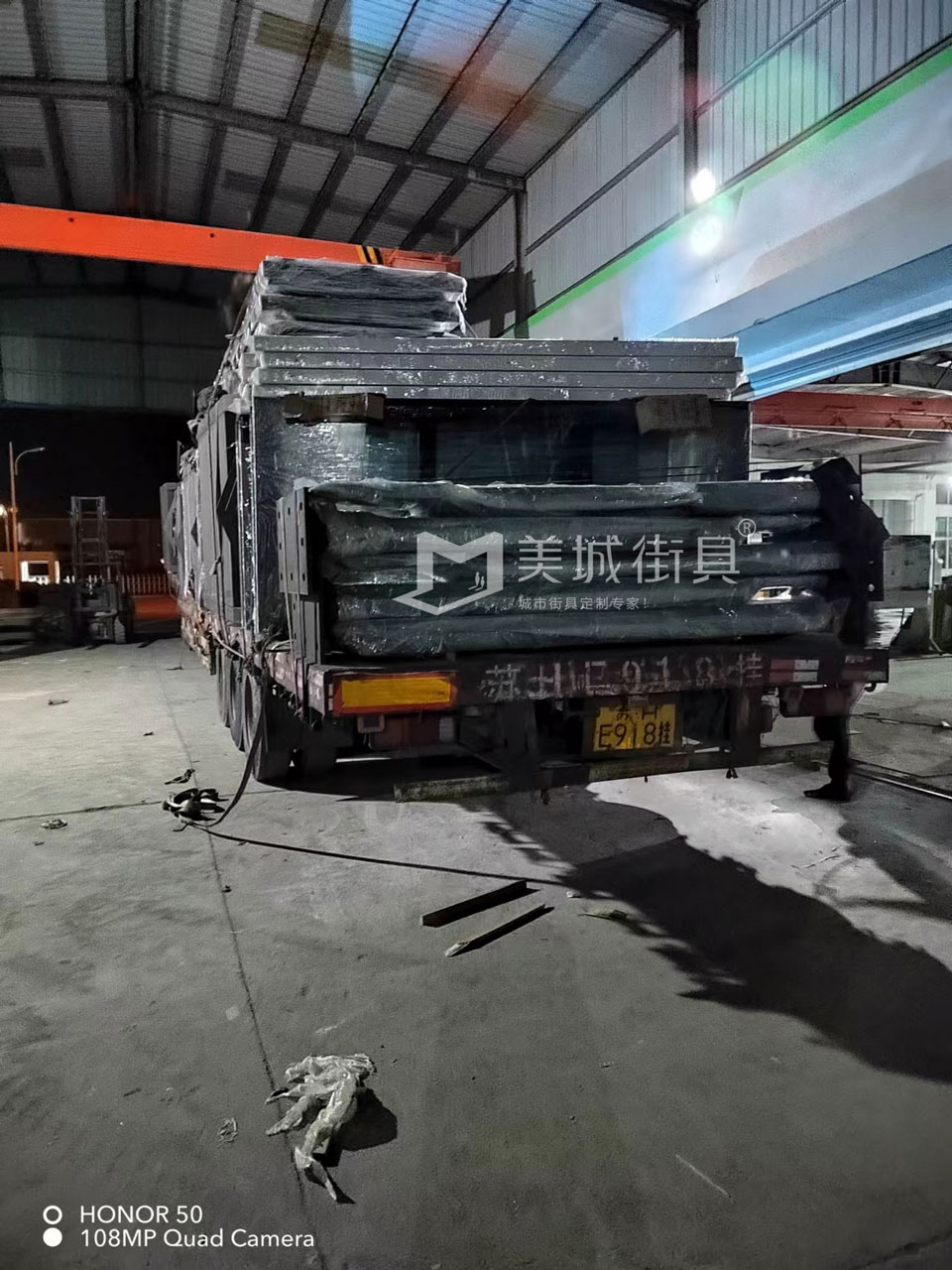 2022.10.18美城街具供應(yīng)臺(tái)州第三、四車候車亭發(fā)貨記錄