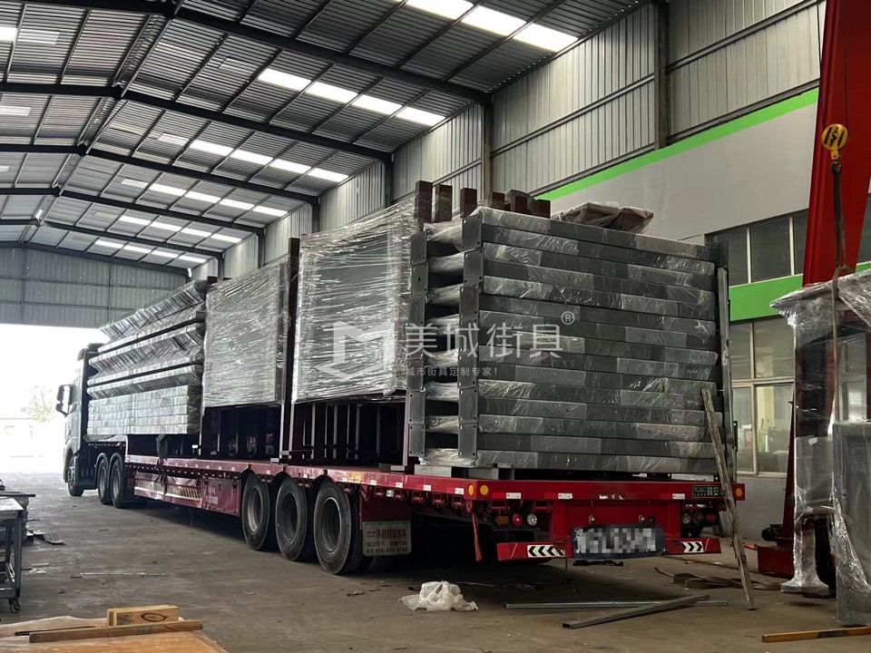 2023.6.30美城街具供應新疆公交站臺發(fā)貨記錄 2023.6.30美城街具供應新疆公交站臺發(fā)貨記錄